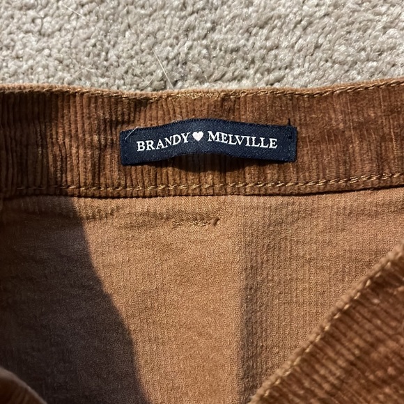 brandy melville skirt - Picture 2 of 3
